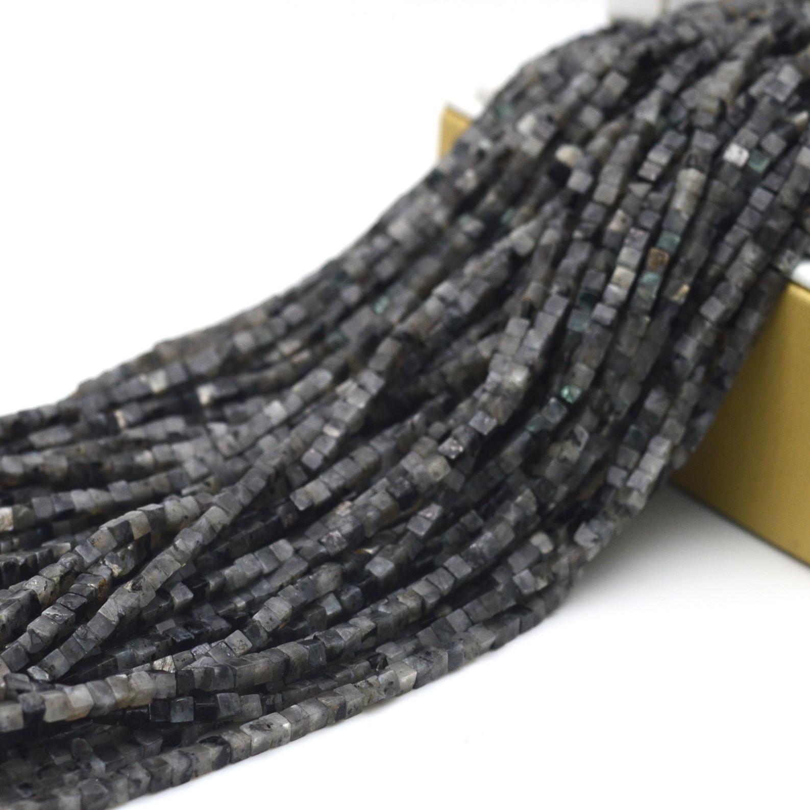 Jewelry Making Store - 2mm 4mm doğal gri labradorit kare