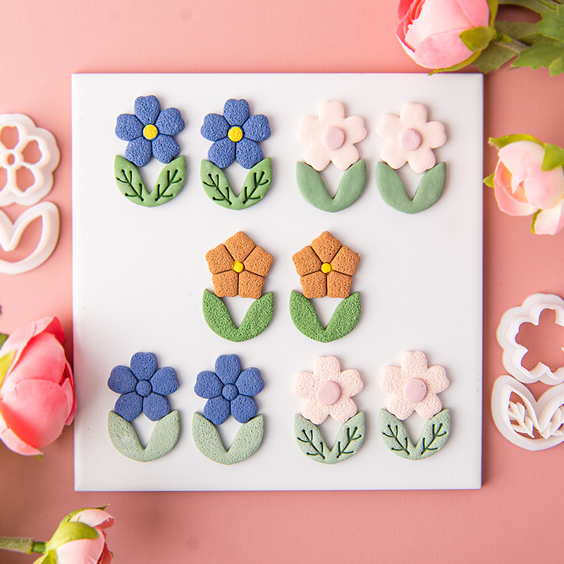 Lale Çiçek Yaprağı Yumuşak Çöm - Jewelry Making In Clay incelemesi ve fiyatı